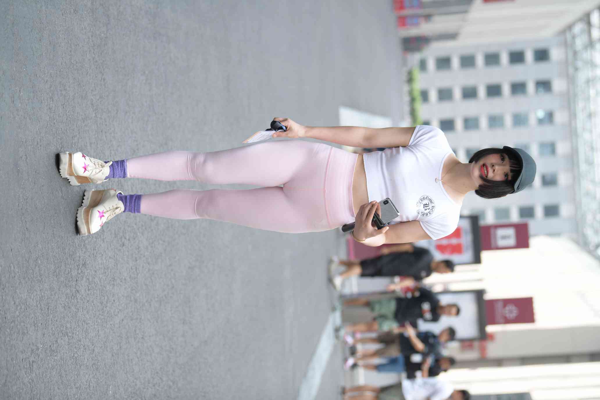 图片[2]-短发鸭舌帽时尚女生【102P】04022-艾米图库