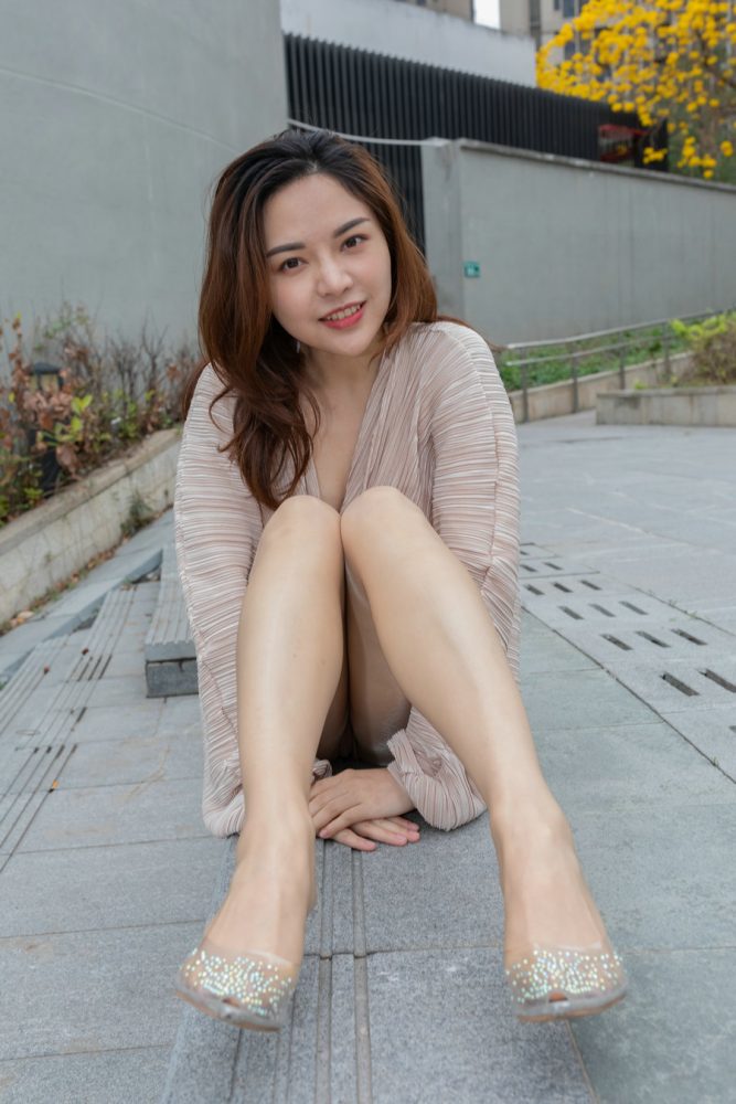J1535 390P1V-14.7GB-艾米图库