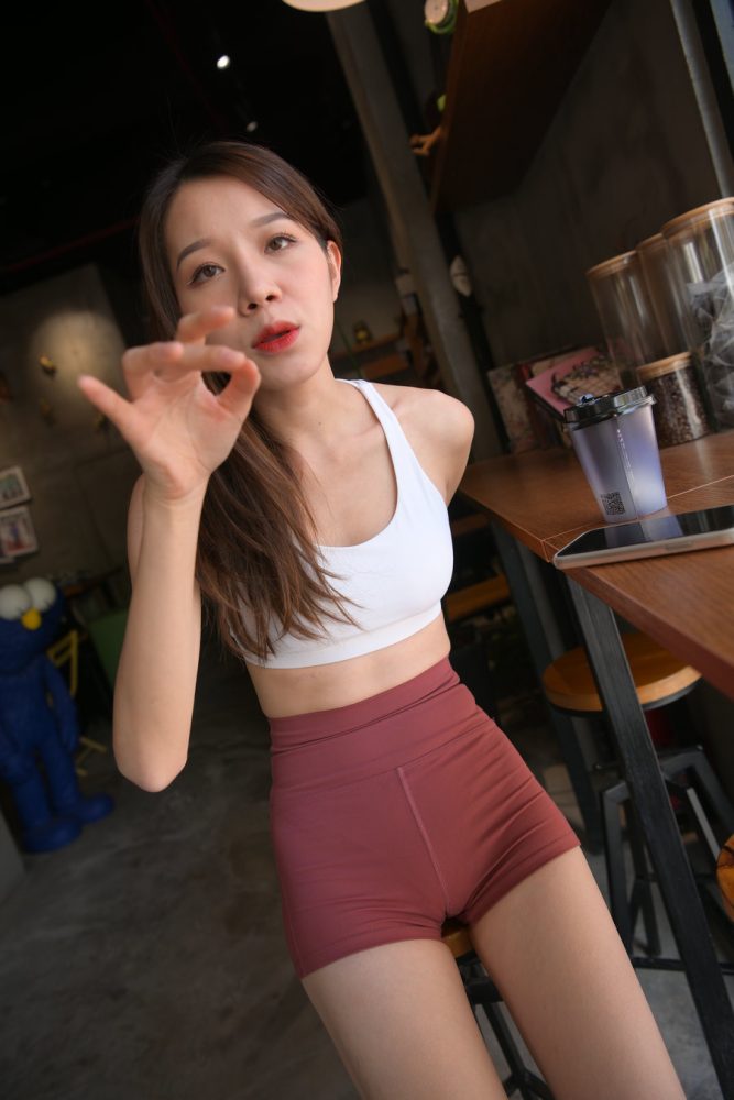J1464 723P1V-20.1GB-艾米图库