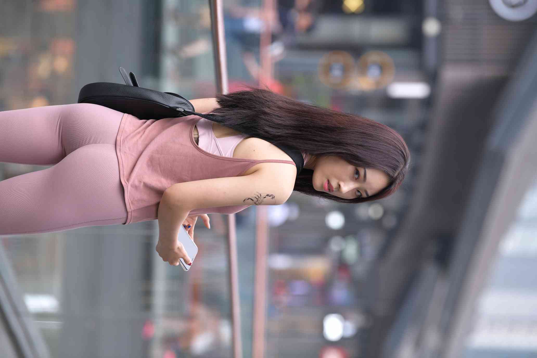 图片[2]-特别哇塞的瑜伽裤女人【217P】04018-艾米图库