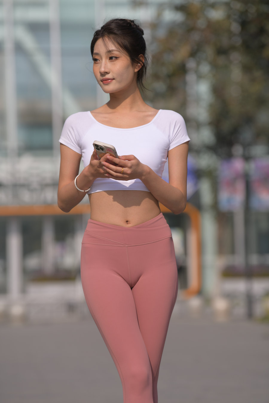 图片[1]-粉红色瑜伽裤女孩J4915 583P1V-26.4GB-艾米图库