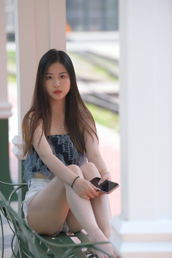J3416 770P-18.7GB-艾米图库