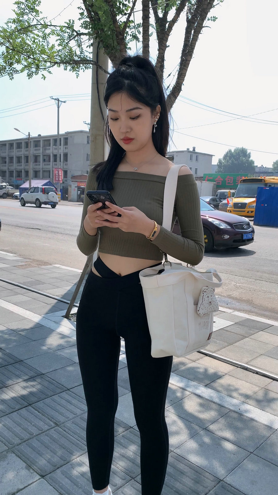 图片[1]-刚刚健身结束的高马尾瑜伽裤女孩J4111 MP4-8.97GB-艾米图库