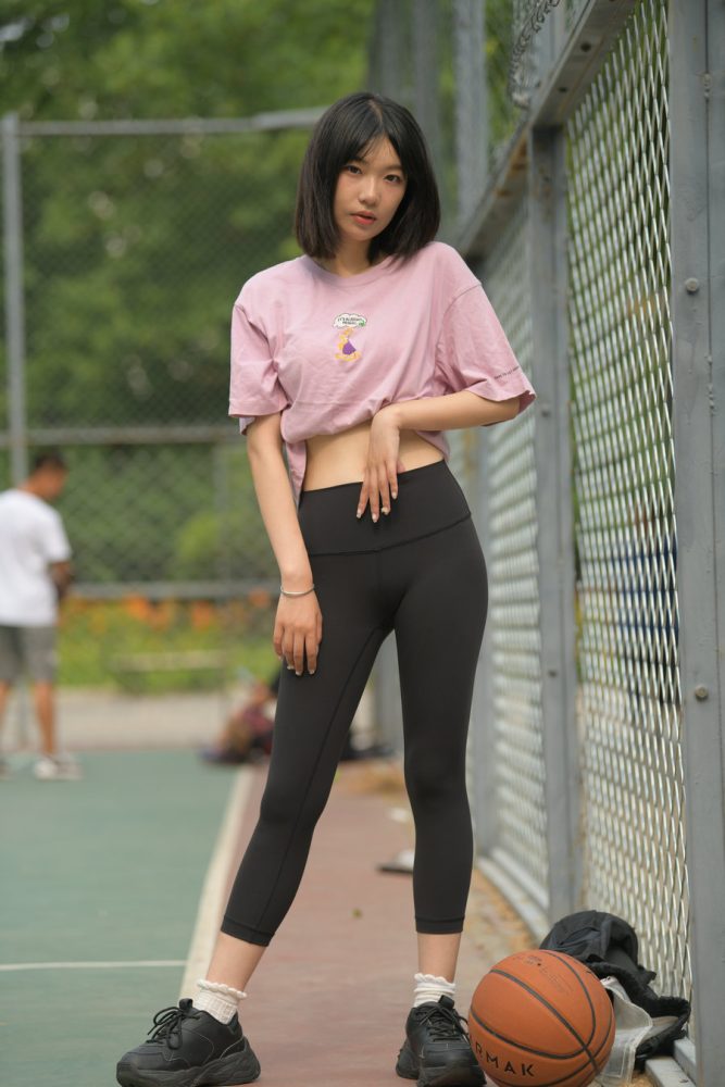 图片[3]-穿瑜伽裤打篮球的大三女孩J2198 463P1V-18.6GB-艾米图库