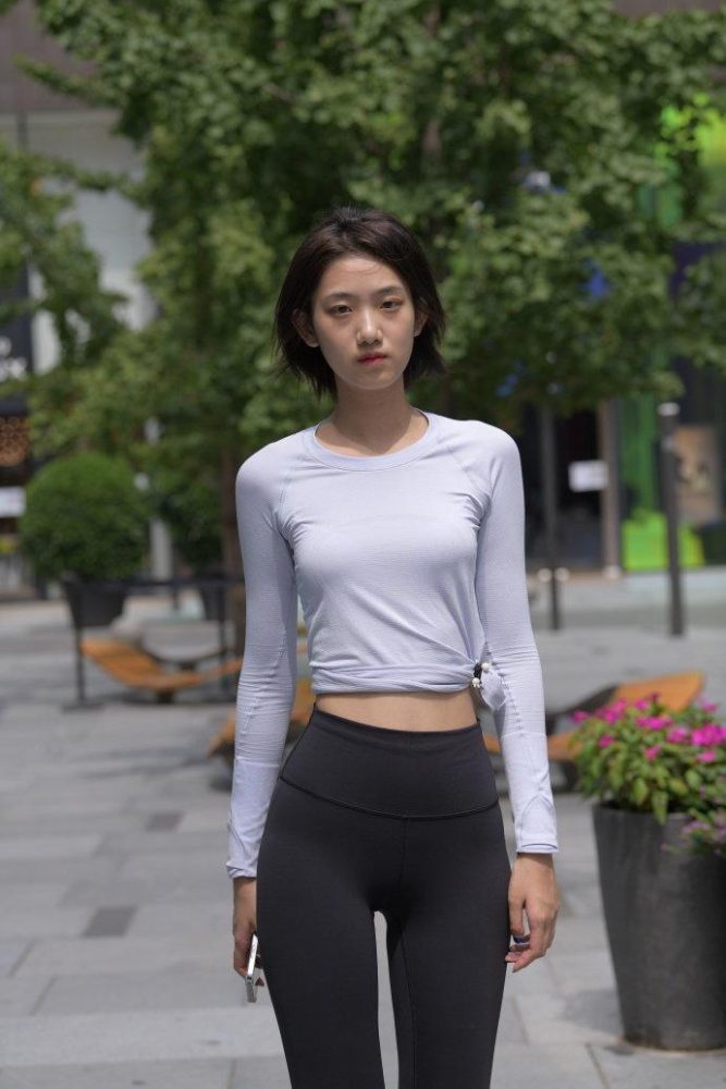 短发长腿的女生J2791 292P-5.71GB-艾米图库