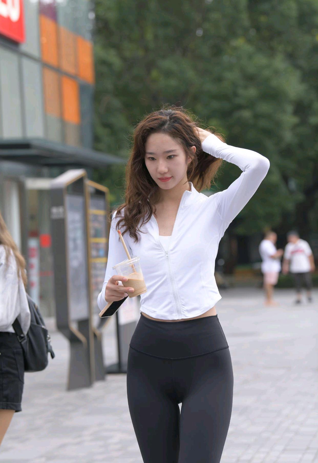 图片[5]-像刘亦菲的黑色瑜伽裤女孩J2237 340P1V-14.8GB-艾米图库