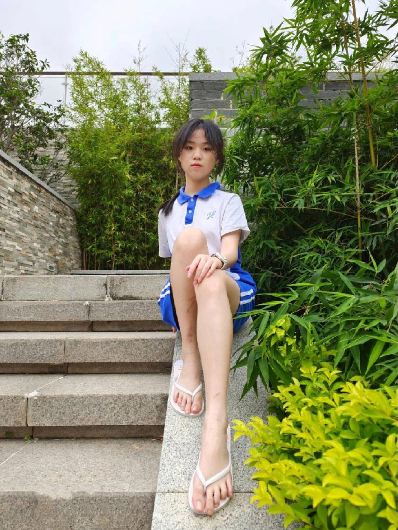图片[4]-穿校服非常清纯的小姑娘【49P】20003-艾米图库
