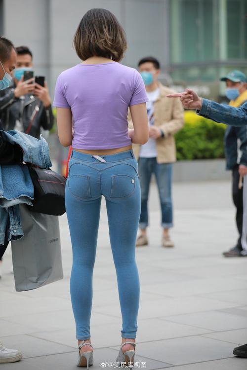 图片[4]-爱笑的短发紧身牛仔裤姑娘J1911 114P12V-7.29GB-艾米图库