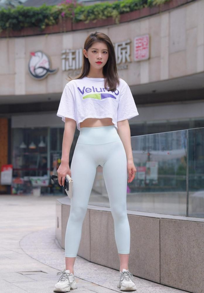 这个瑜伽裤女孩真的很漂亮 J1960 815P1V-28.9GB-艾米图库