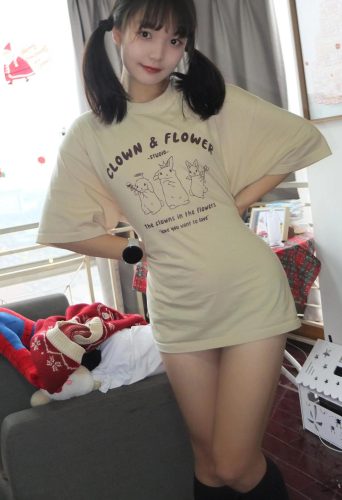 图片[10]-网格丝袜的清纯双马尾小姑娘-艾米图库